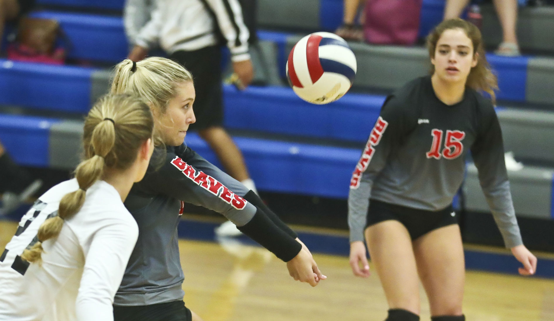 Volleyball MacArthur Mount Zion 5 10.02.19.JPG